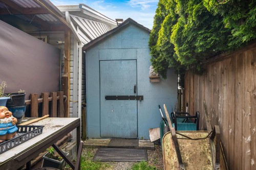 5098 208 Street, Langley, BC 