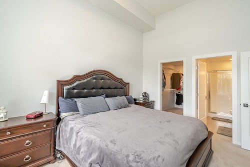 207-3317 148 Street, Surrey, BC 