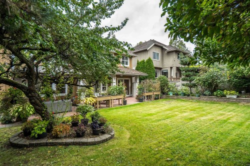 15396 Sequoia Drive, Surrey, BC 