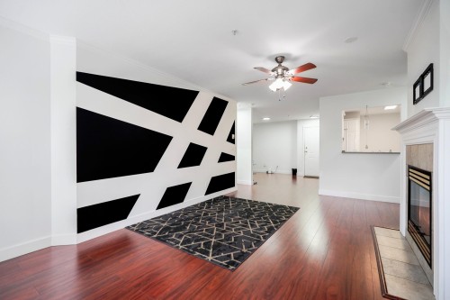 313-12125 75 A Avenue, Surrey, BC 