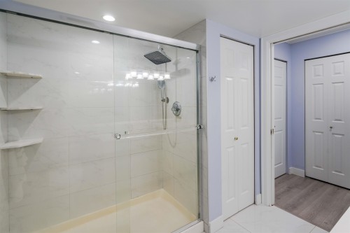 312-16137 83 Avenue, Surrey, BC 