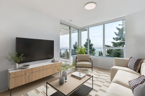 901-15165 Thrift Avenue  White Rock, BC V4B 0C1