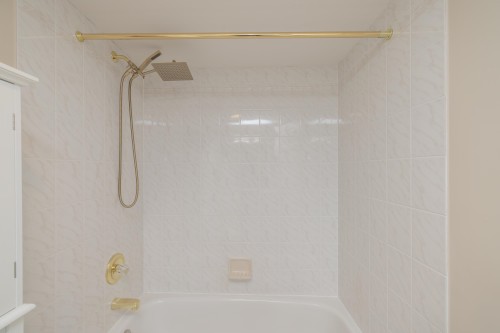 1504-10082 148 Street, Surrey, BC 