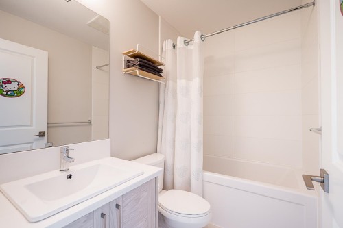 2-8371 202B Street, Langley, BC 