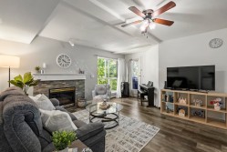 202-14980 101a Avenue  Surrey, BC V3R 0T1