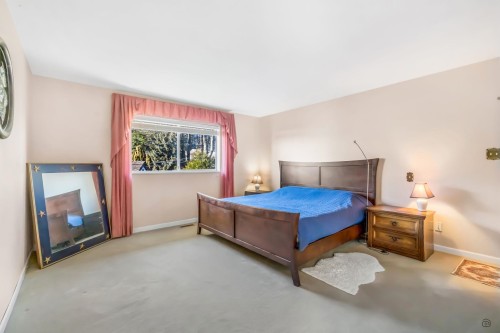 1191 Finlay Street, White Rock, BC 