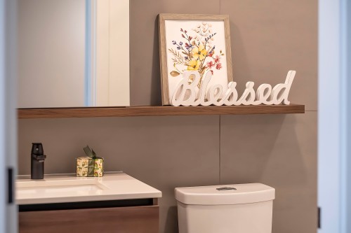 1308-10448 University Drive, Surrey, BC 