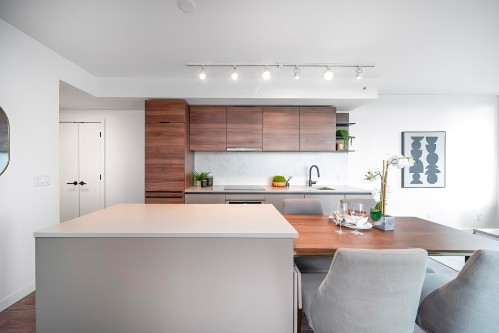 1308-10448 University Drive, Surrey, BC 