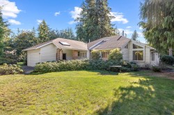 17138 26a Avenue  Surrey, BC V3Z 0B3