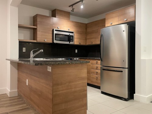 217-6688 120 Street, Surrey, BC 