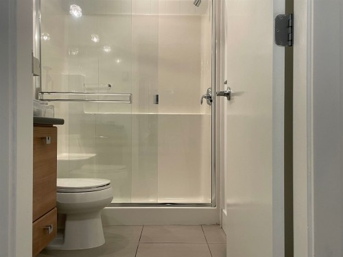 217-6688 120 Street, Surrey, BC 