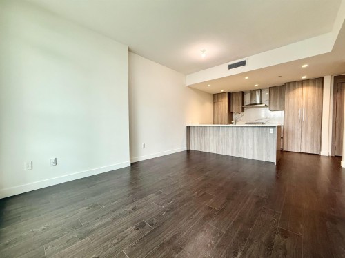 805-9887 Whalley Boulevard, Surrey, BC 