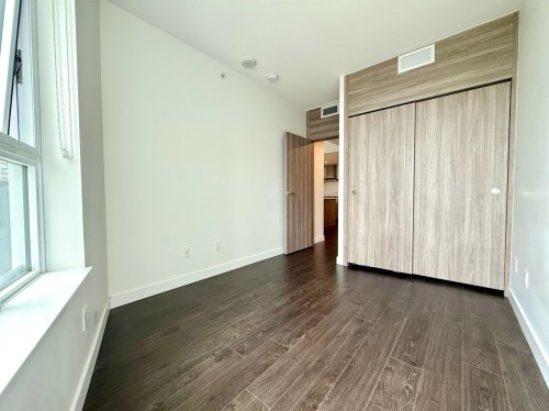 805-9887 Whalley Boulevard, Surrey, BC 