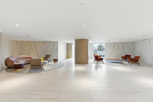 805-9887 Whalley Boulevard, Surrey, BC 