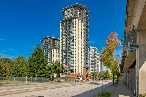 1705-10777 University Drive, Surrey, BC 