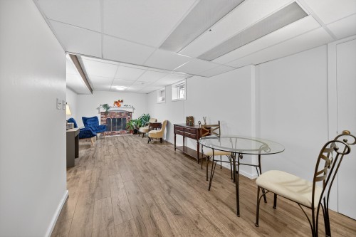 8607 Byron Road, Delta, BC 