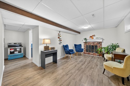 8607 Byron Road, Delta, BC 