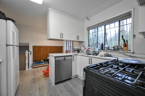 2272 Bevan Crescent, Abbotsford, BC 