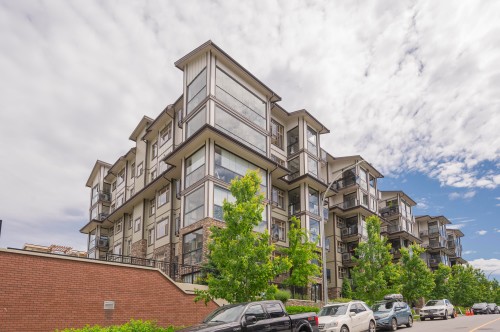 612-8538 203a Street  Langley, BC V2Y 3P9