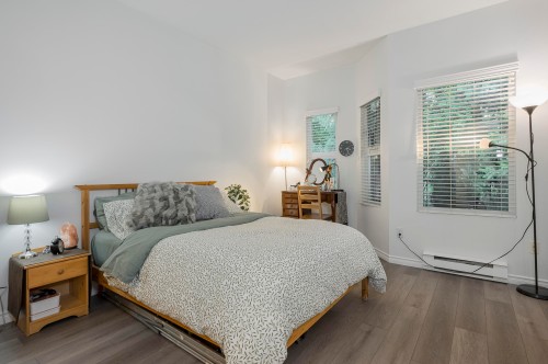 208-10320 156 Street, Surrey, BC 