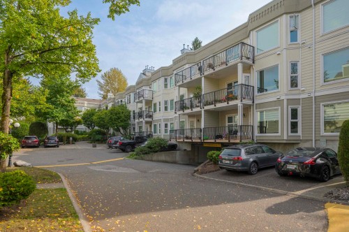 208-10320 156 Street, Surrey, BC 