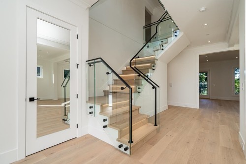 1232 Parker Street, White Rock, BC 