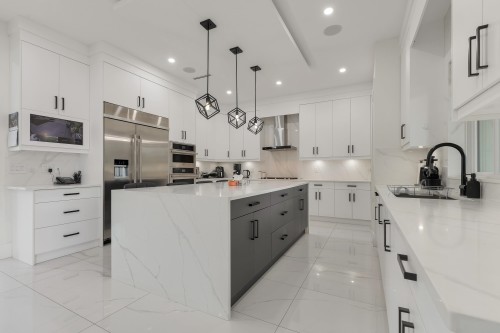 12280 70A Avenue, Surrey, BC 