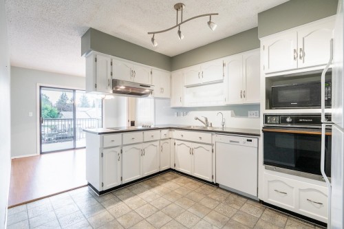 41-32959 George Ferguson Way, Abbotsford, BC 