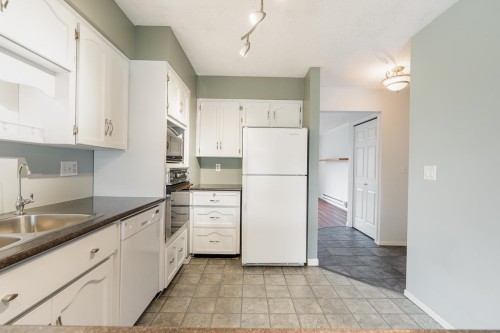 41-32959 George Ferguson Way, Abbotsford, BC 