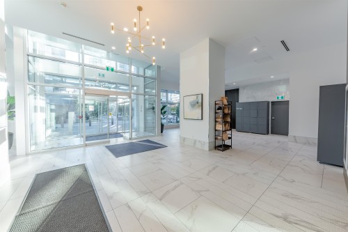 3305-13350 Central Avenue, Surrey, BC 