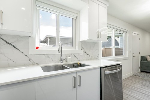 7258 128 Street, Surrey, BC 