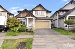 7046 181b Street  Surrey, BC V3S 6Z1