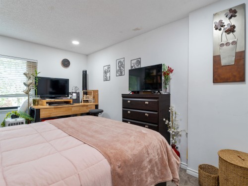 914-10620 150 Street, Surrey, BC 