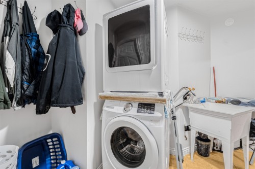 7688 146 Street, Surrey, BC 