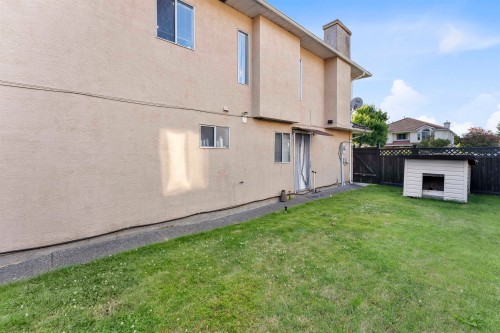 12246 64A Avenue, Surrey, BC 