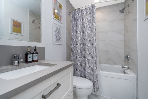 515-5638 201A Street, Langley, BC 