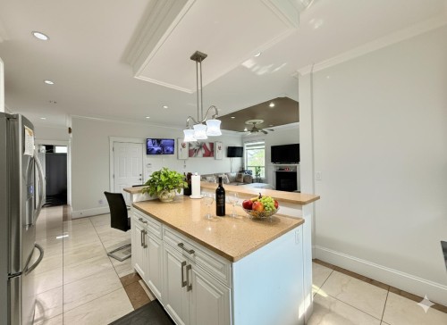 6648 148A Street, Surrey, BC 