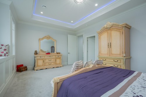 7608 144A Street, Surrey, BC 