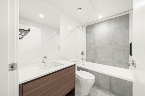 3503-13745 George Junction, Surrey, BC 