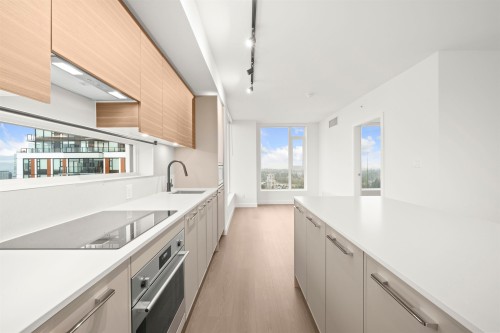 3503-13745 George Junction, Surrey, BC 