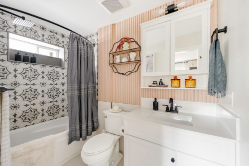 10172 159 Street, Surrey, BC 