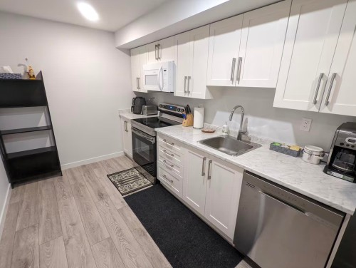 10295 166B Street, Surrey, BC 