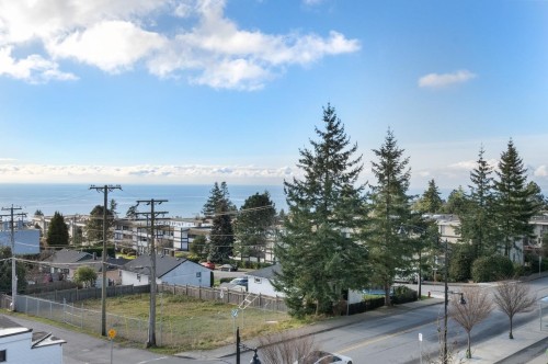 408-1441 Johnston Road, White Rock, BC 