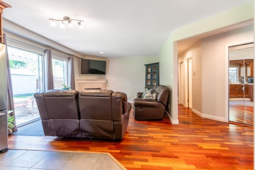 8282 153B Street, Surrey, BC 