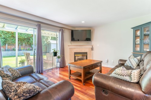 8282 153B Street, Surrey, BC 