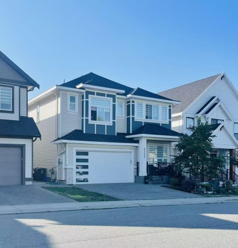 8357 209B Street, Langley, BC 