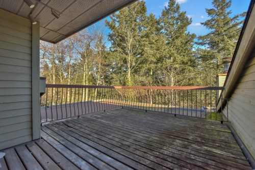 203-7064 133B Street, Surrey, BC 