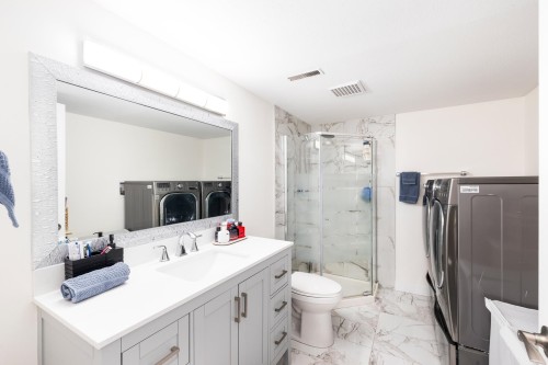 2-13982 72 Avenue, Surrey, BC 