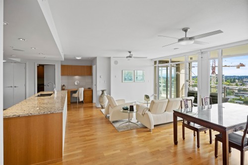 1105-1455 George Street, White Rock, BC 