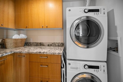 1105-1455 George Street, White Rock, BC 